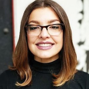 Meet your Posher, Briana